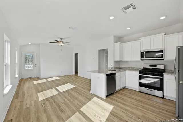 $244,900 | 14906 Telfaire Meadows, Von Ormy, TX 78073