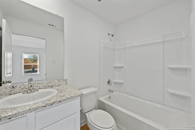 $244,900 | 14906 Telfaire Meadows, Von Ormy, TX 78073