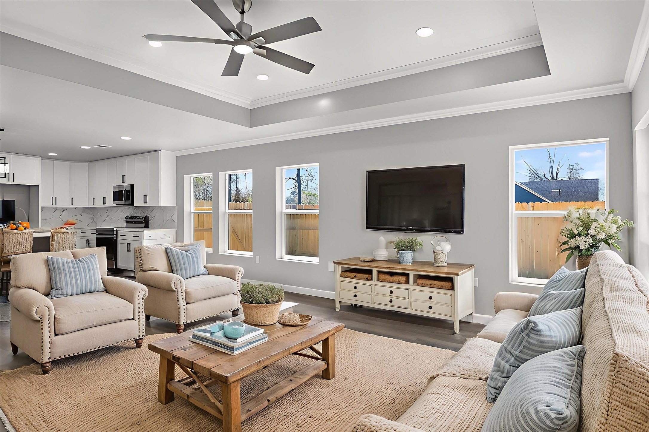 604 Jefferson Avenue Cleveland, TX 77327 - Photo 15 of 33