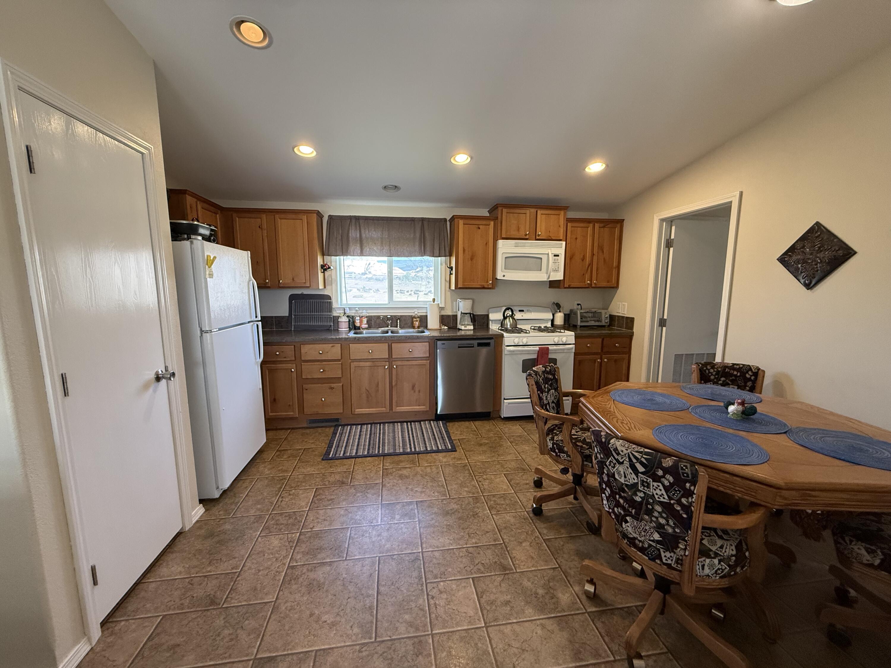 2405 South Lower Boulder Road Boulder, UT 84716 - Photo 64 of 90 IMG_3120