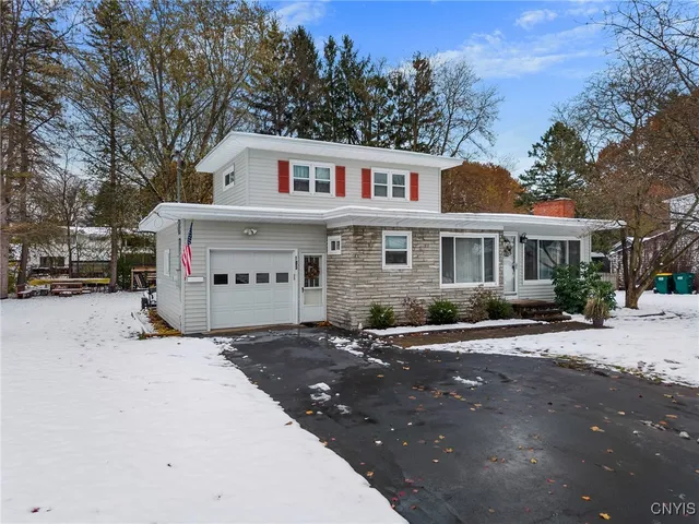 $224,900 | 105 Herman Drive, Clay, NY 13212