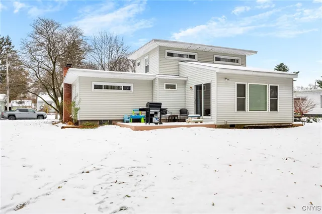 $224,900 | 105 Herman Drive, Clay, NY 13212