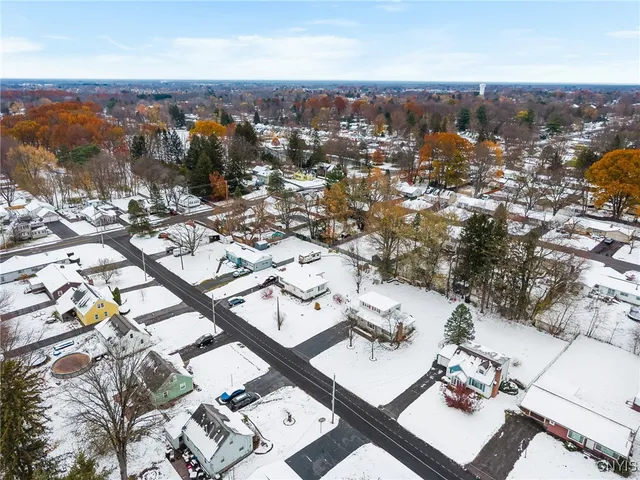 $224,900 | 105 Herman Drive, Clay, NY 13212