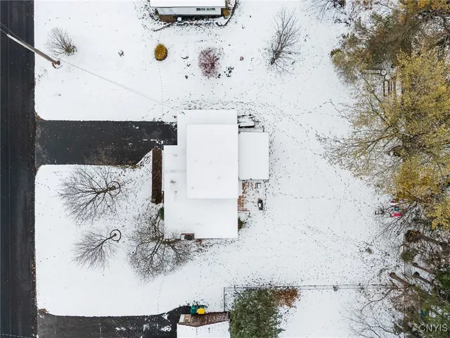 $224,900 | 105 Herman Drive, Clay, NY 13212