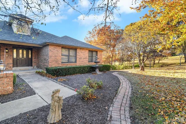 $649,999 | 2075 Meaghan Lane, Pacific, MO 63069