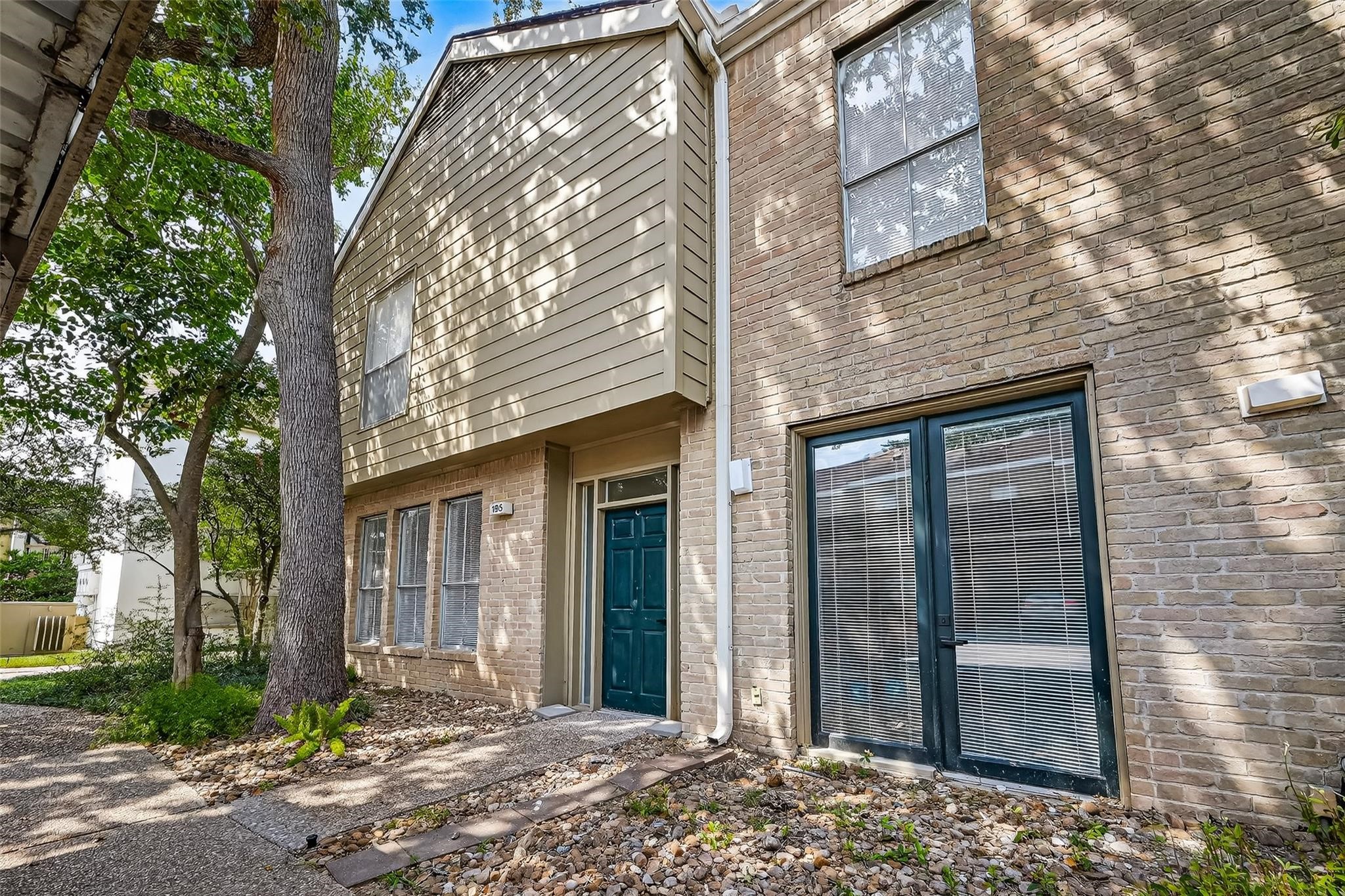 2100 Tanglewilde Street, Unit 195 Houston, TX 77063 - Photo 34 of 34