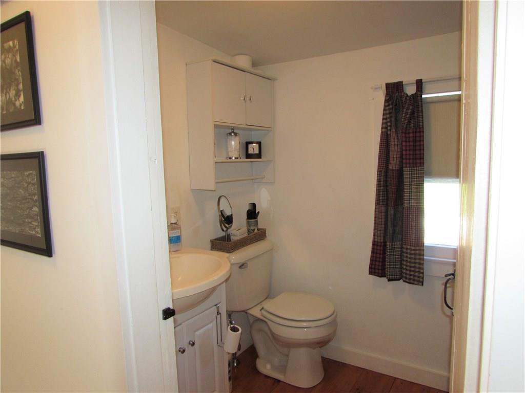 307 Lower Cross Road Lebanon, ME 04027 - Photo 32 of 35 2nd floor bath