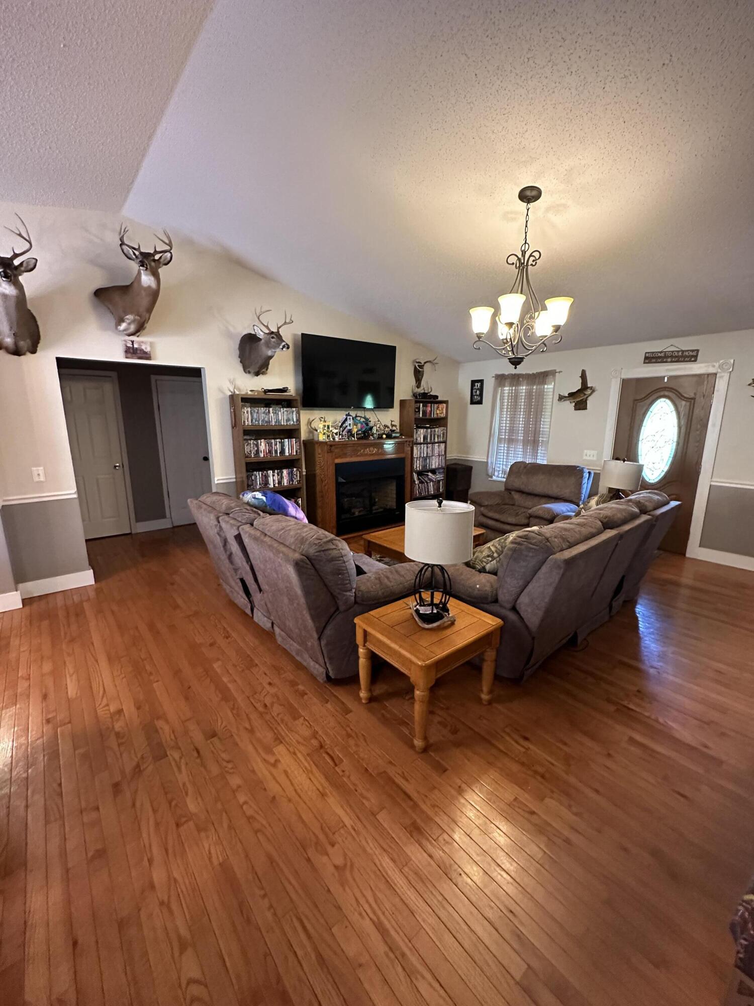 3485 Cedar Cliff Road Honaker, VA 24260 - Photo 6 of 21 IMG-6356