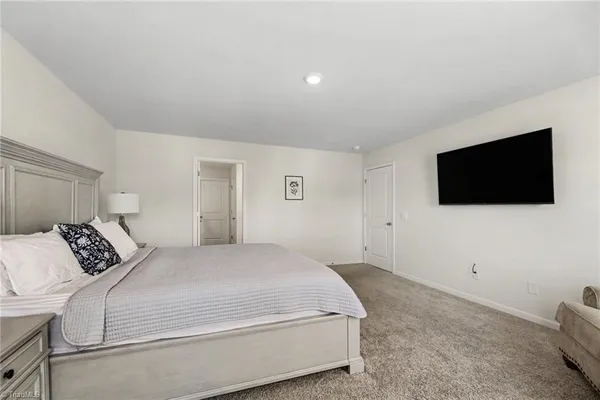 $2,500 | 5223 Ironwood Drive, Winston-Salem, NC 27127