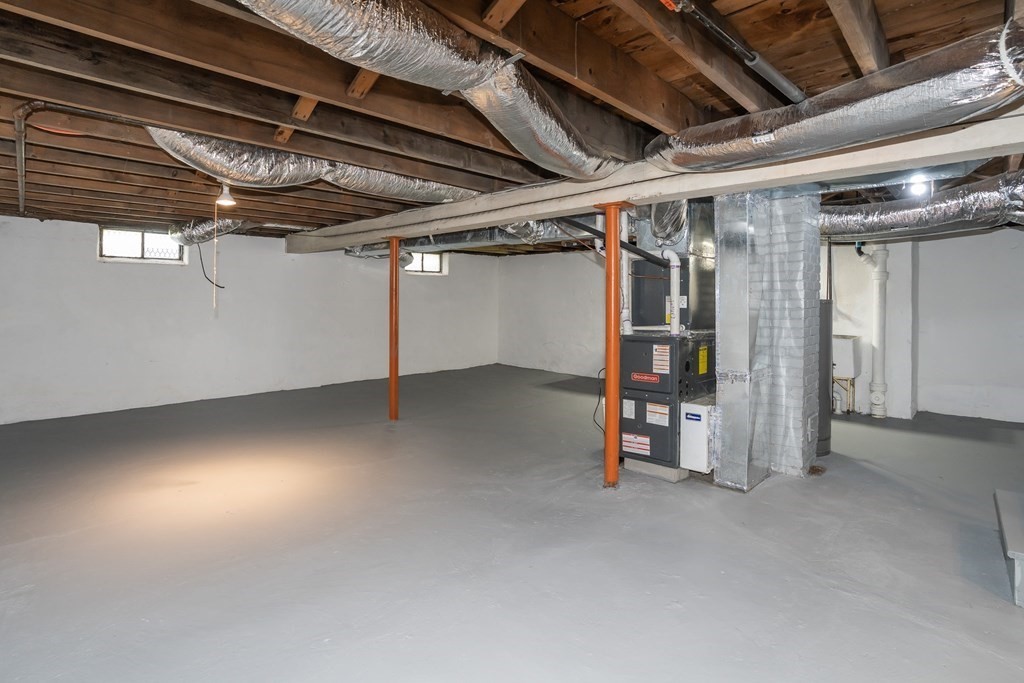 185 Pasco Road Springfield, MA 01151 - Photo 32 of 34 a view of empty room with wooden ceiling