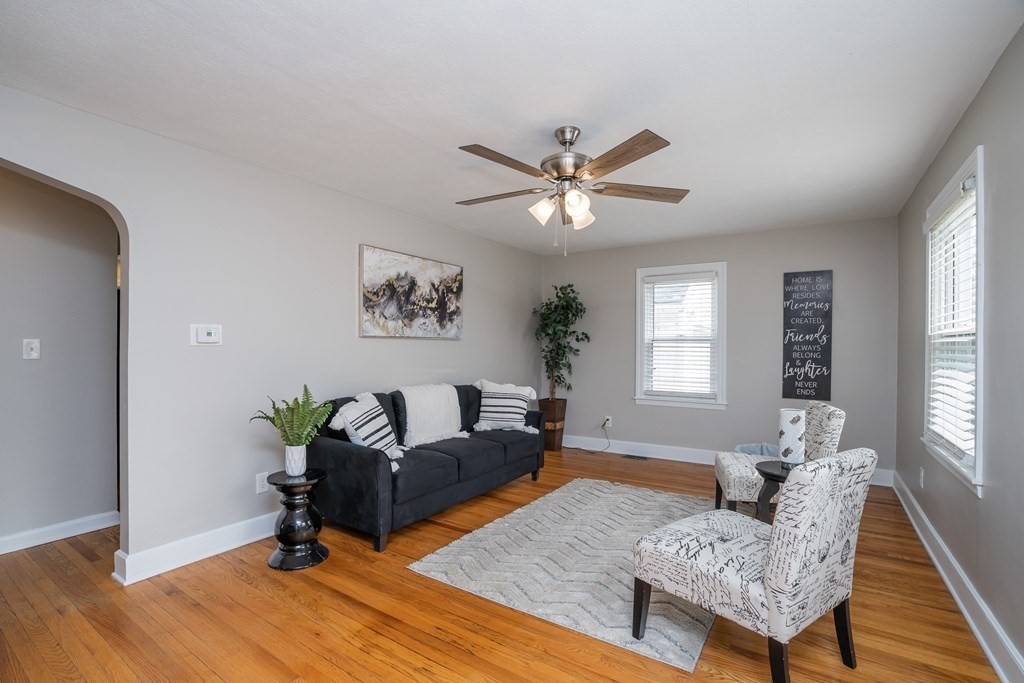 185 Pasco Road Springfield, MA 01151 - Photo 9 of 34 a living room with furniture rug and window