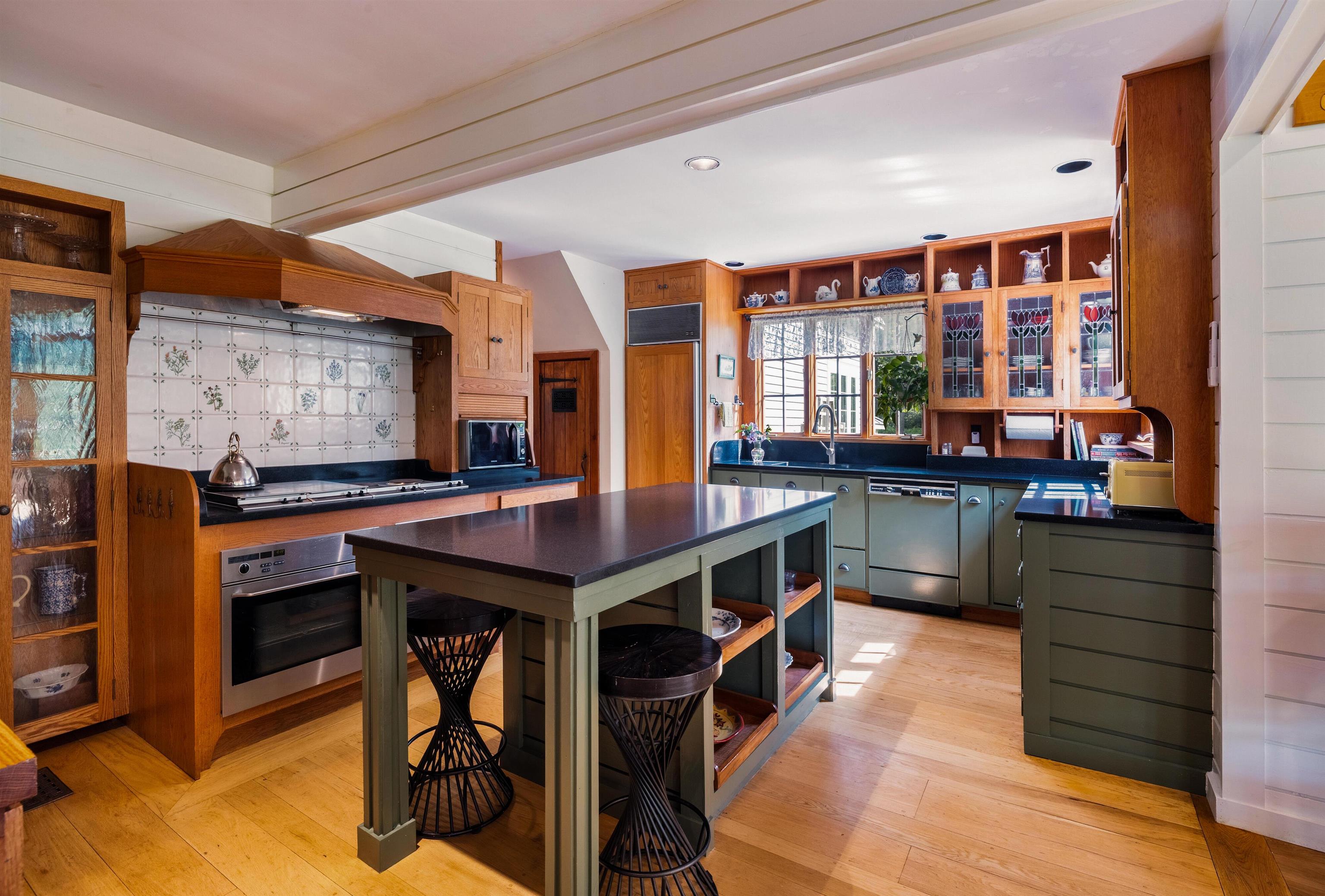 283 Higbee Road Charlotte, VT 05445 - Photo 12 of 31