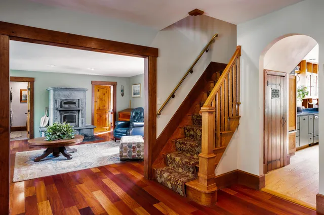 $1,625,000 | 283 Higbee Road, Charlotte, VT 05445