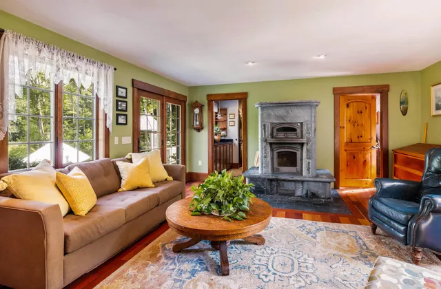 $1,625,000 | 283 Higbee Road, Charlotte, VT 05445