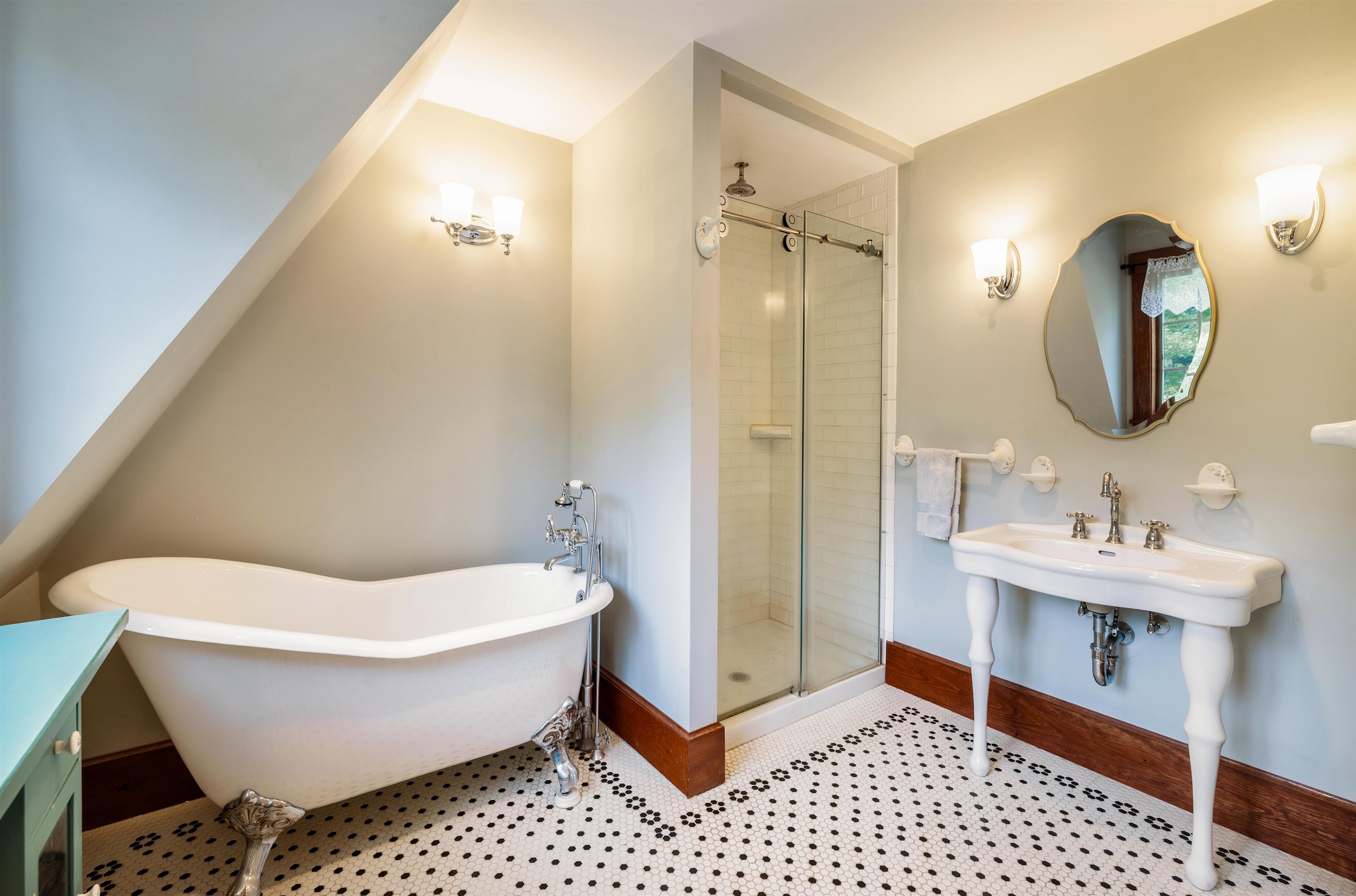 283 Higbee Road Charlotte, VT 05445 - Photo 19 of 31