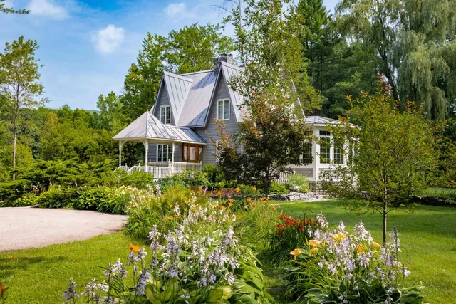 $1,625,000 | 283 Higbee Road, Charlotte, VT 05445