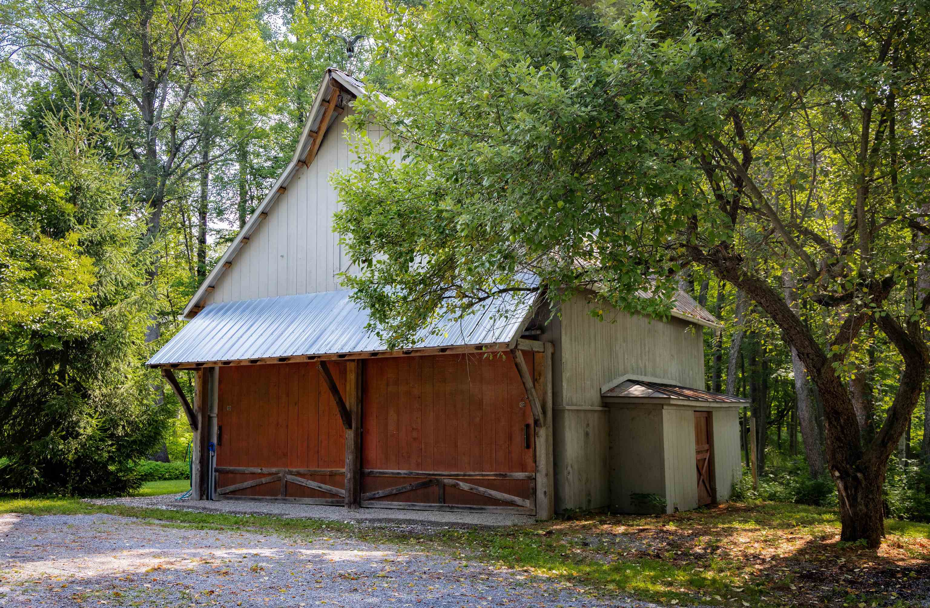 283 Higbee Road Charlotte, VT 05445 - Photo 25 of 31