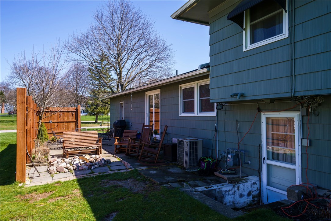 21 Saxony Road Pittsford, NY 14534 - Photo 32 of 42