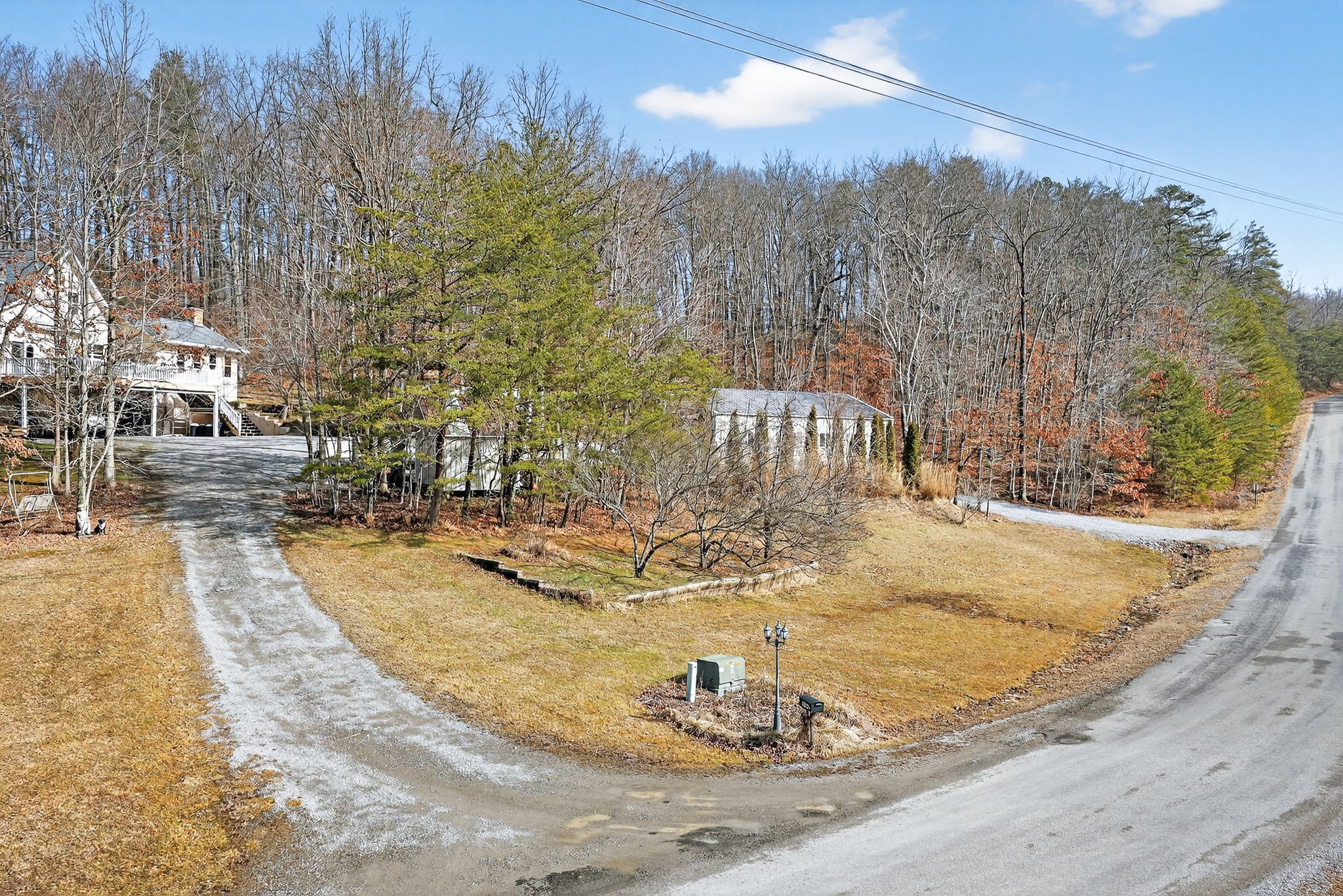 2144 Street Pl Loop Monterey, TN 38574 - Photo 37 of 47