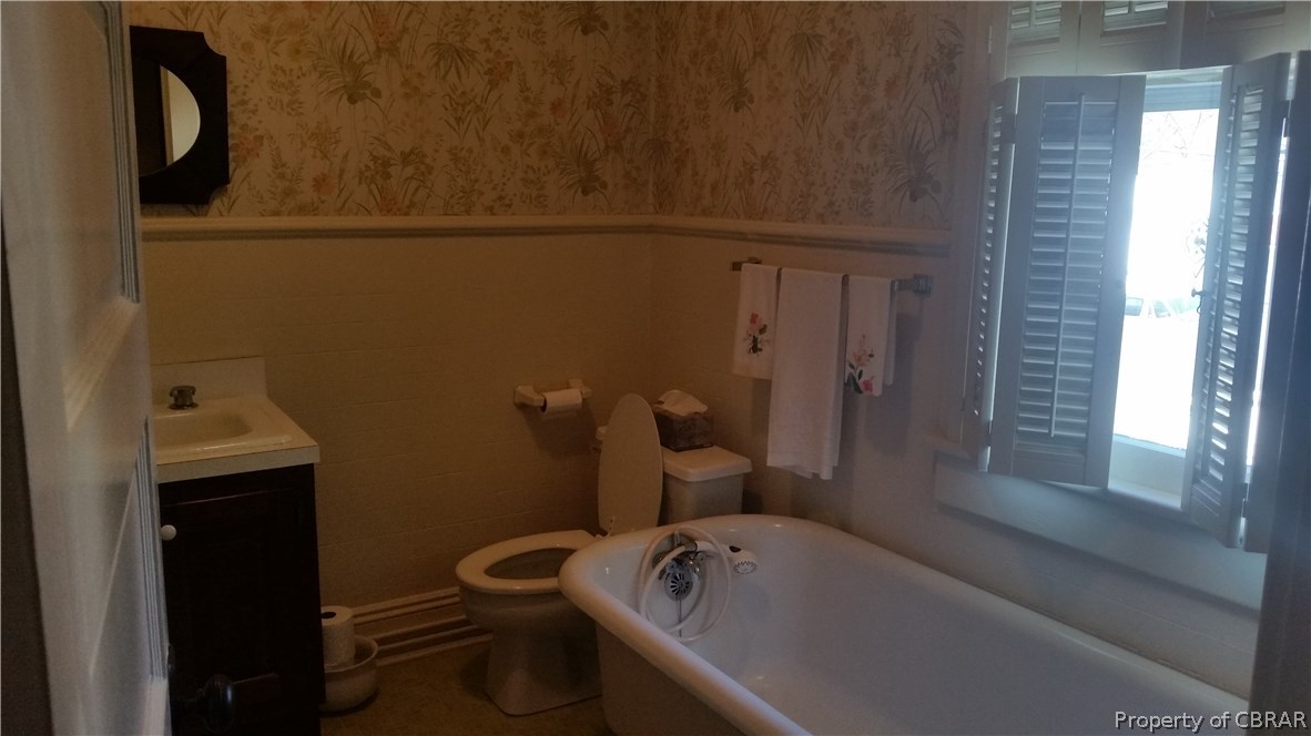 1126 Main St Point West Point, VA 23181 - Photo 10 of 20