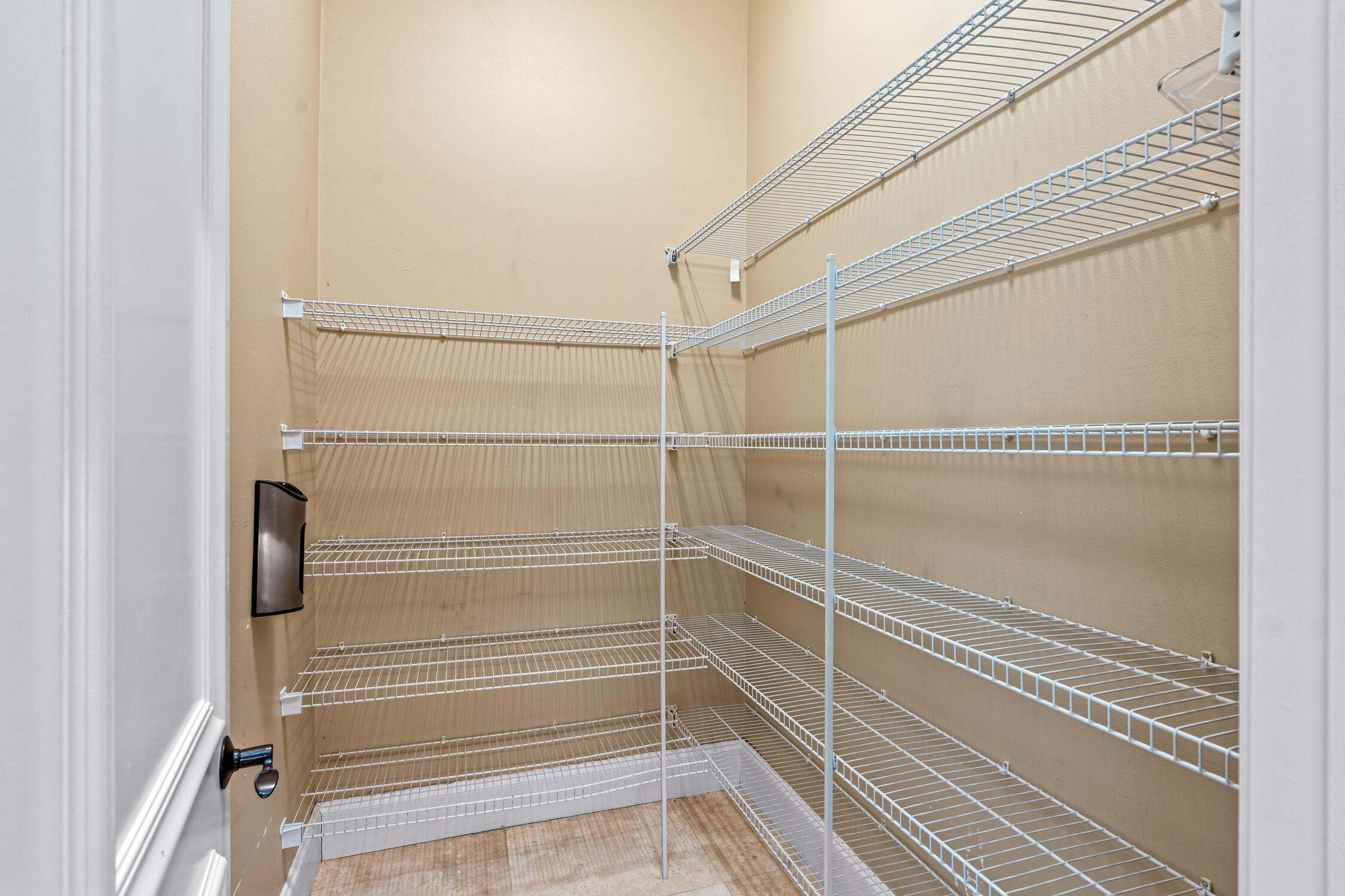 17550 Circle Pond Court Boca Raton, FL 33496 - Photo 25 of 73 Pantry