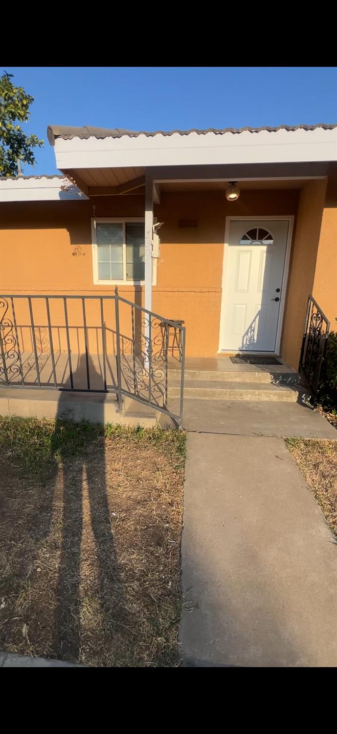 3803 East Shields Ave  