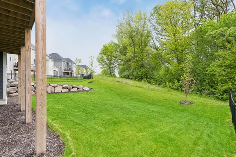 $1,075,000 | 5310 Scenic Loop Run, Chaska, MN 55318