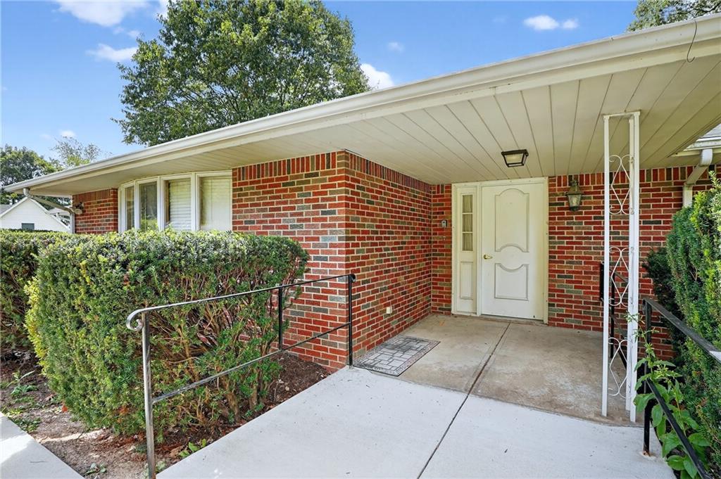1899 Brodhead Road Aliquippa, PA 15001 - Photo 2 of 35 Gallery Image 2