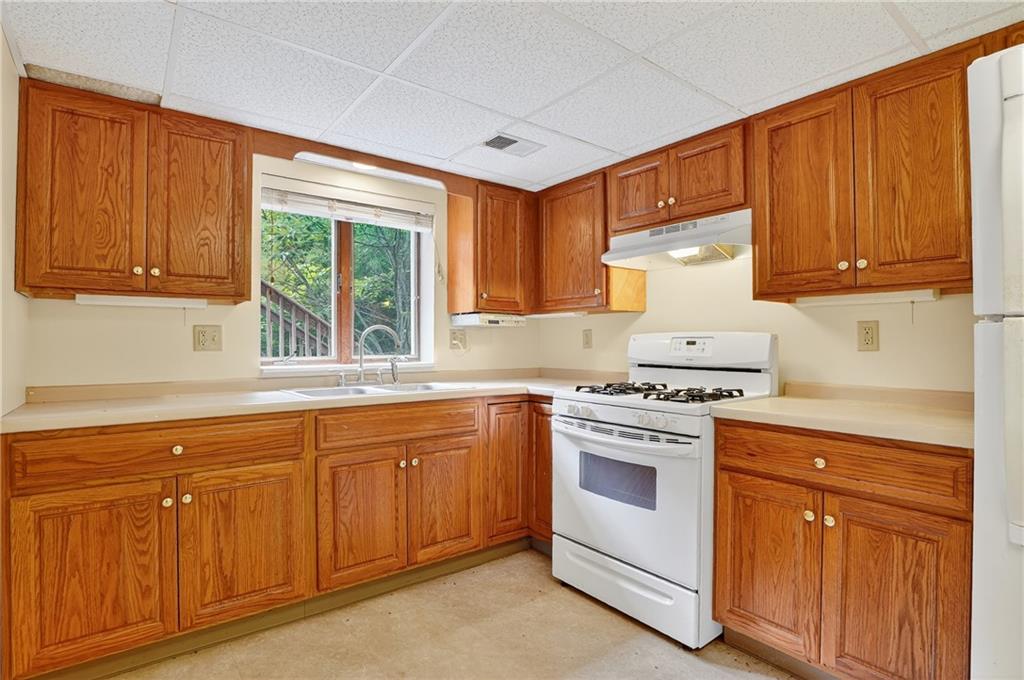 1899 Brodhead Road Aliquippa, PA 15001 - Photo 24 of 35 Gallery Image 24