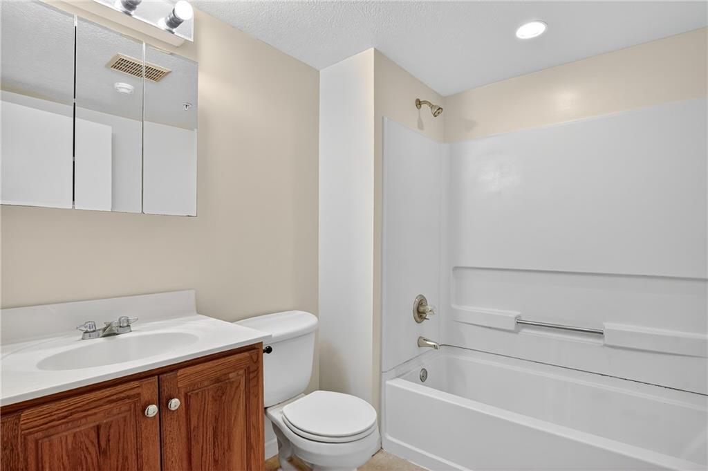 1899 Brodhead Road Aliquippa, PA 15001 - Photo 28 of 35 Gallery Image 28