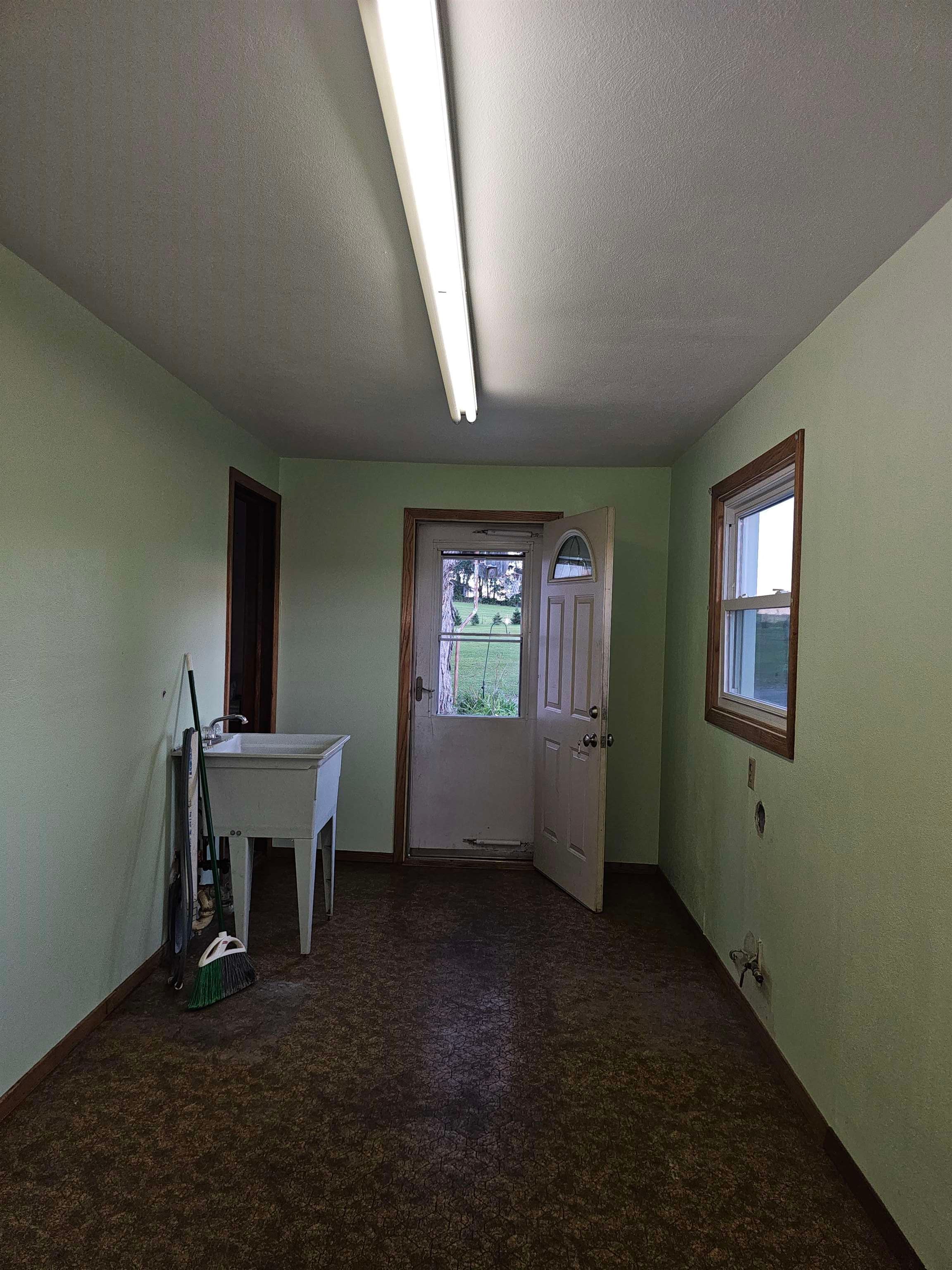841 South Monroe Street Waterloo, WI 53594 - Photo 12 of 43 Gallery Image 12