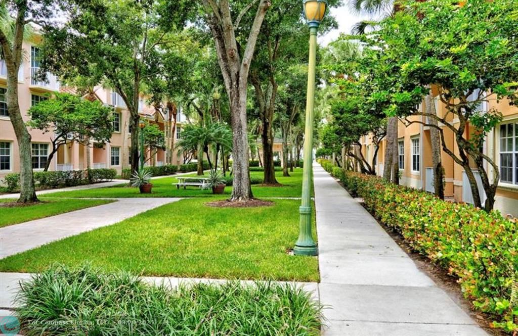 4784 Central Boulevard, Unit 22 Jupiter, FL 33458 - Photo 15 of 18