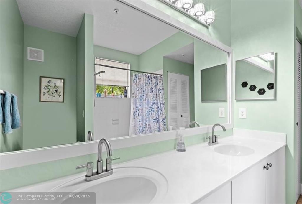 4784 Central Boulevard, Unit 22 Jupiter, FL 33458 - Photo 10 of 18