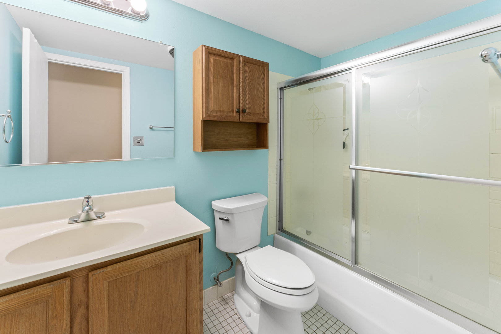 440 Raintree Court, Unit 1M Glen Ellyn, IL 60137 - Photo 15 of 35