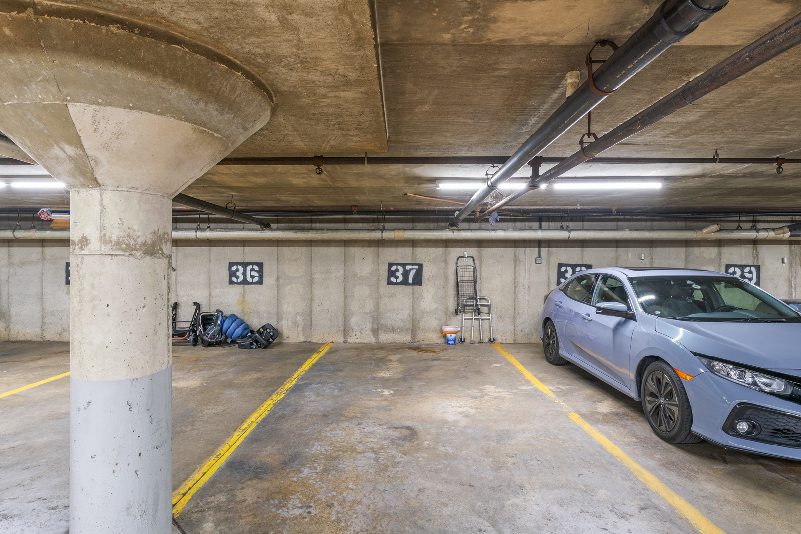 440 Raintree Court, Unit 1M Glen Ellyn, IL 60137 - Photo 24 of 35