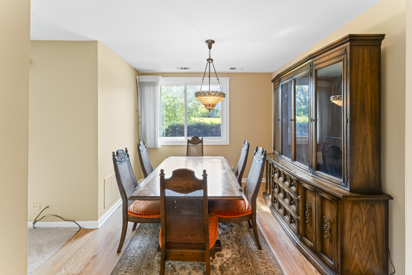 440 Raintree Court, Unit 1M Glen Ellyn, IL 60137 - Photo 8 of 35