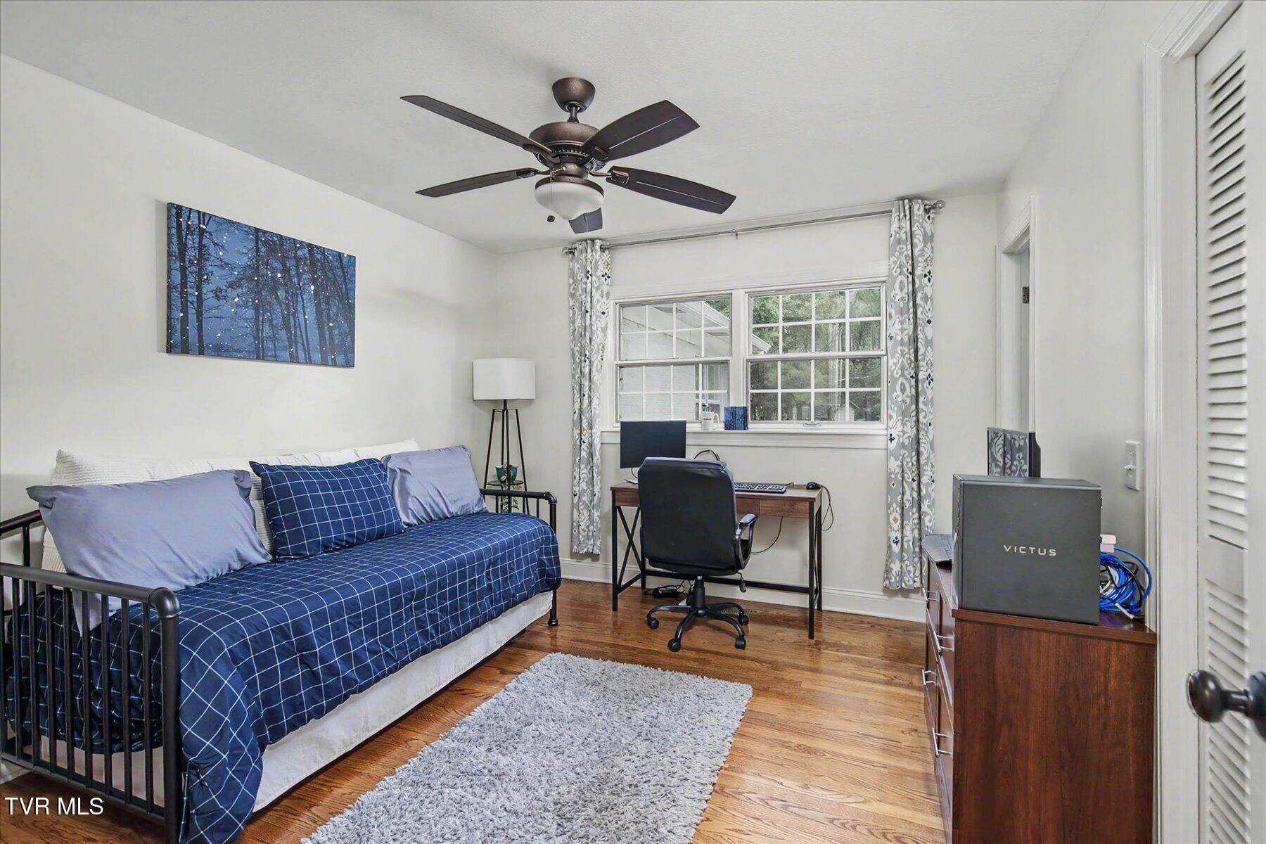 2013 Canterbury Road Kingsport, TN 37660 - Photo 31 of 49 31-2013 Canterbury Rd-31