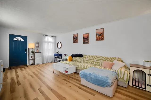 $324,900 | 705 State Street, Lemont, IL 60439