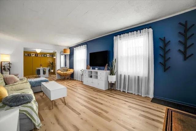 $324,900 | 705 State Street, Lemont, IL 60439