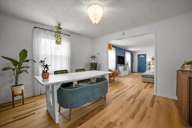 $324,900 | 705 State Street, Lemont, IL 60439