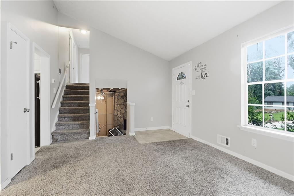 5516 Liberty Road Union City, GA 30291 - Photo 10 of 21 Gallery Image 10