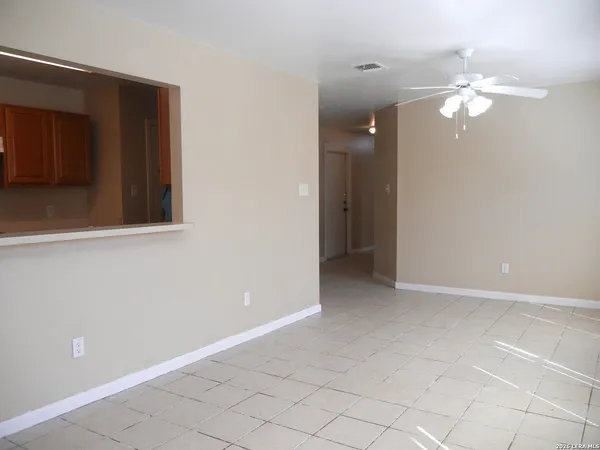 $1,250 | 13015 O'Connor Cove, San Antonio, TX 78233