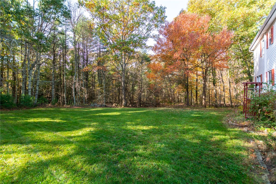 5828 Flat River Road Coventry, RI 02827 - Photo 6 of 42