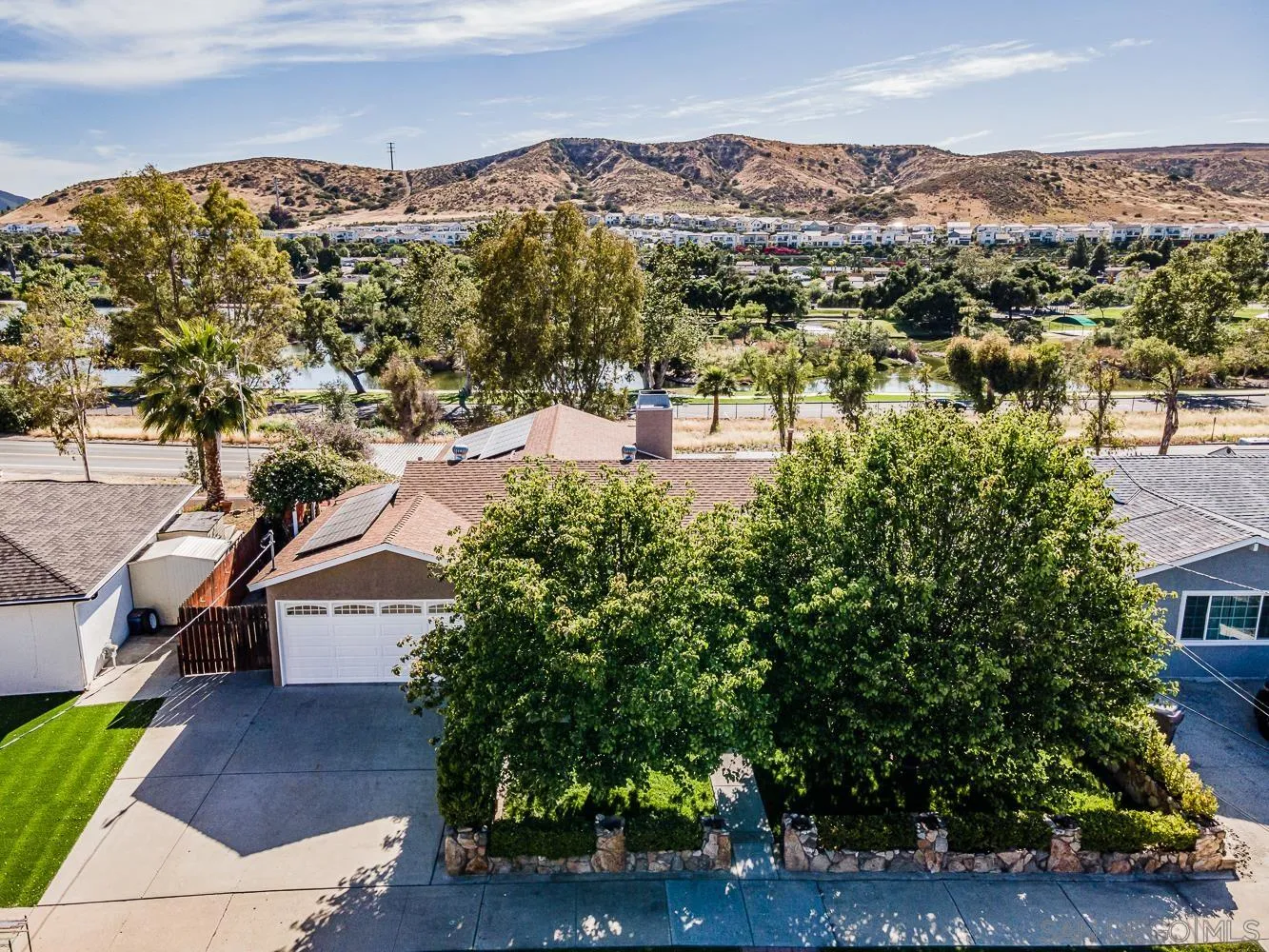 9213 Dalehurst Road Santee, CA 92071 - Photo 20 of 31 a view of a city