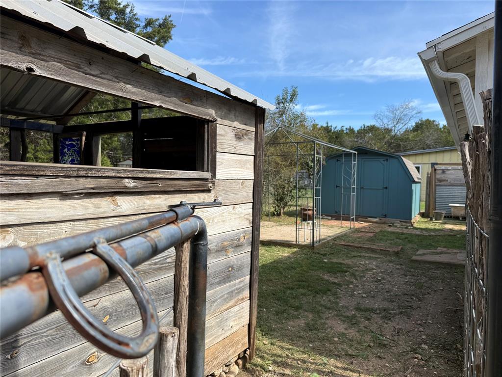 122 Tobacco Road Whitney, TX 76692 - Photo 27 of 35 a view of outdoor space and deck