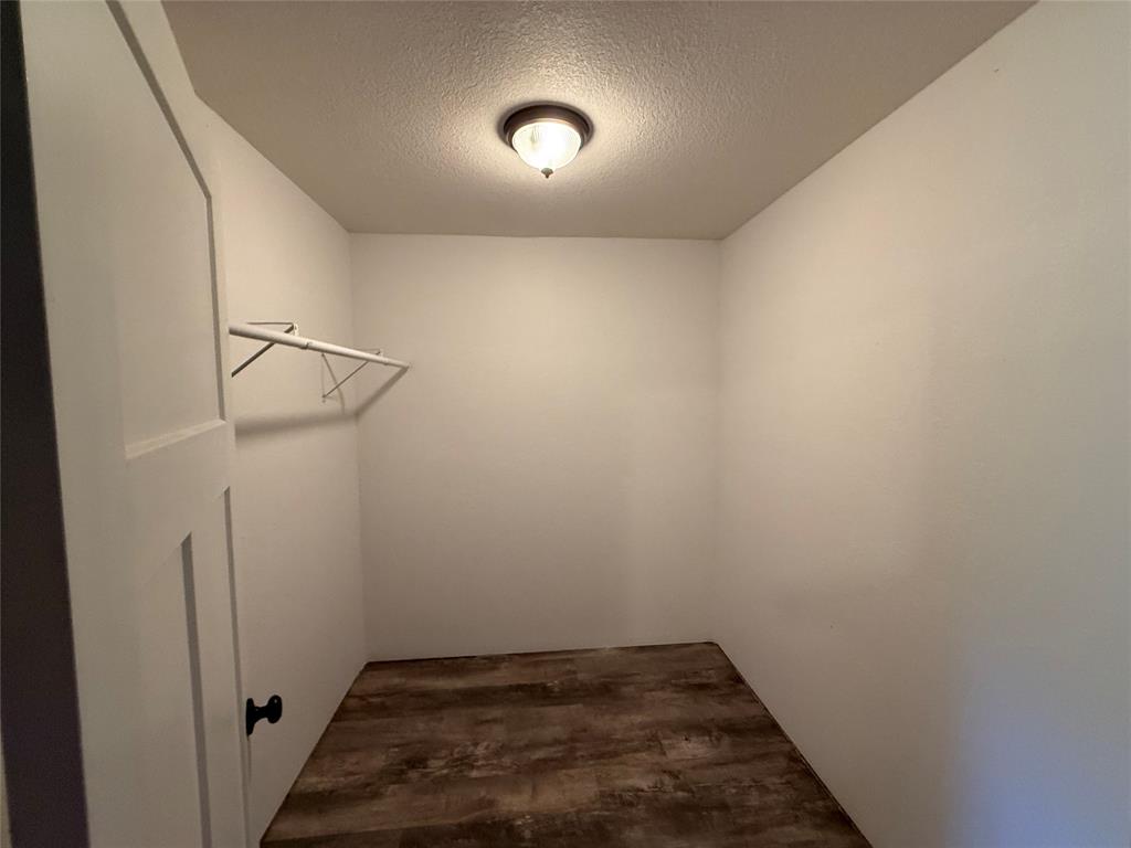 122 Tobacco Road Whitney, TX 76692 - Photo 8 of 35
