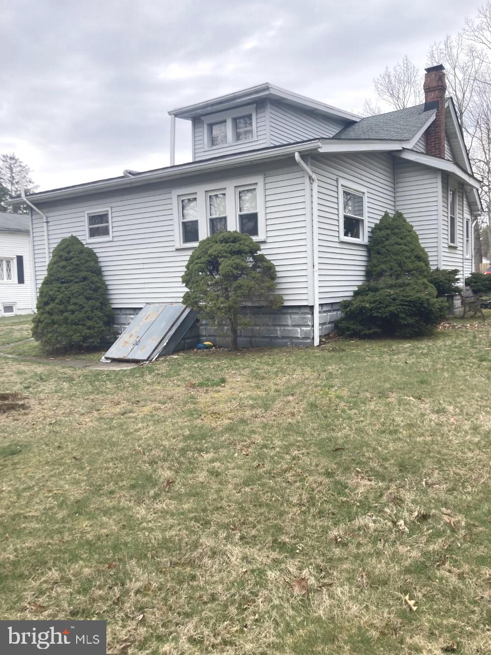 33 Pine Road Gibbsboro, NJ 08026 - Photo 7 of 34 Gallery Image 7