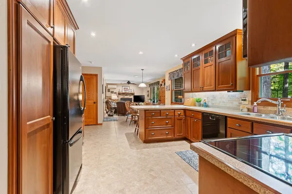 $534,900 | 5495 Maple Heights Circle East, Sturgeon Bay, WI 54235