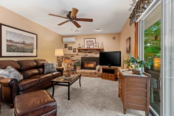 $534,900 | 5495 Maple Heights Circle East, Sturgeon Bay, WI 54235