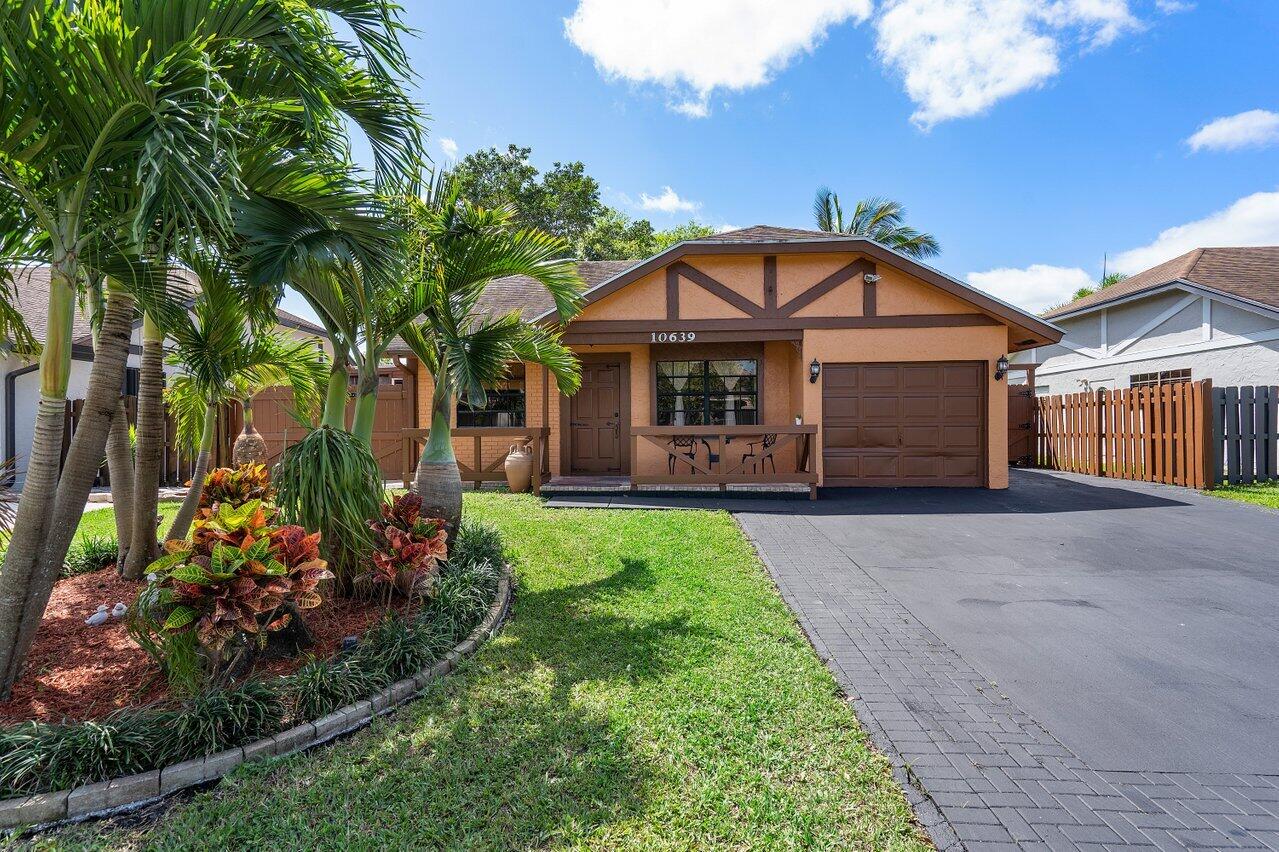 10639 Boca Entrada Boulevard Boca Raton, FL 33428 - Photo 1 of 34 002-10639BocaEntradaBoulevard-BocaRaton-